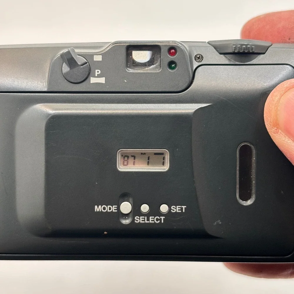 Kyocera Lynx 70 Panorama 35mm Film Camera 35-70mm Lens FOR PARTS SHUTTER ISSUE